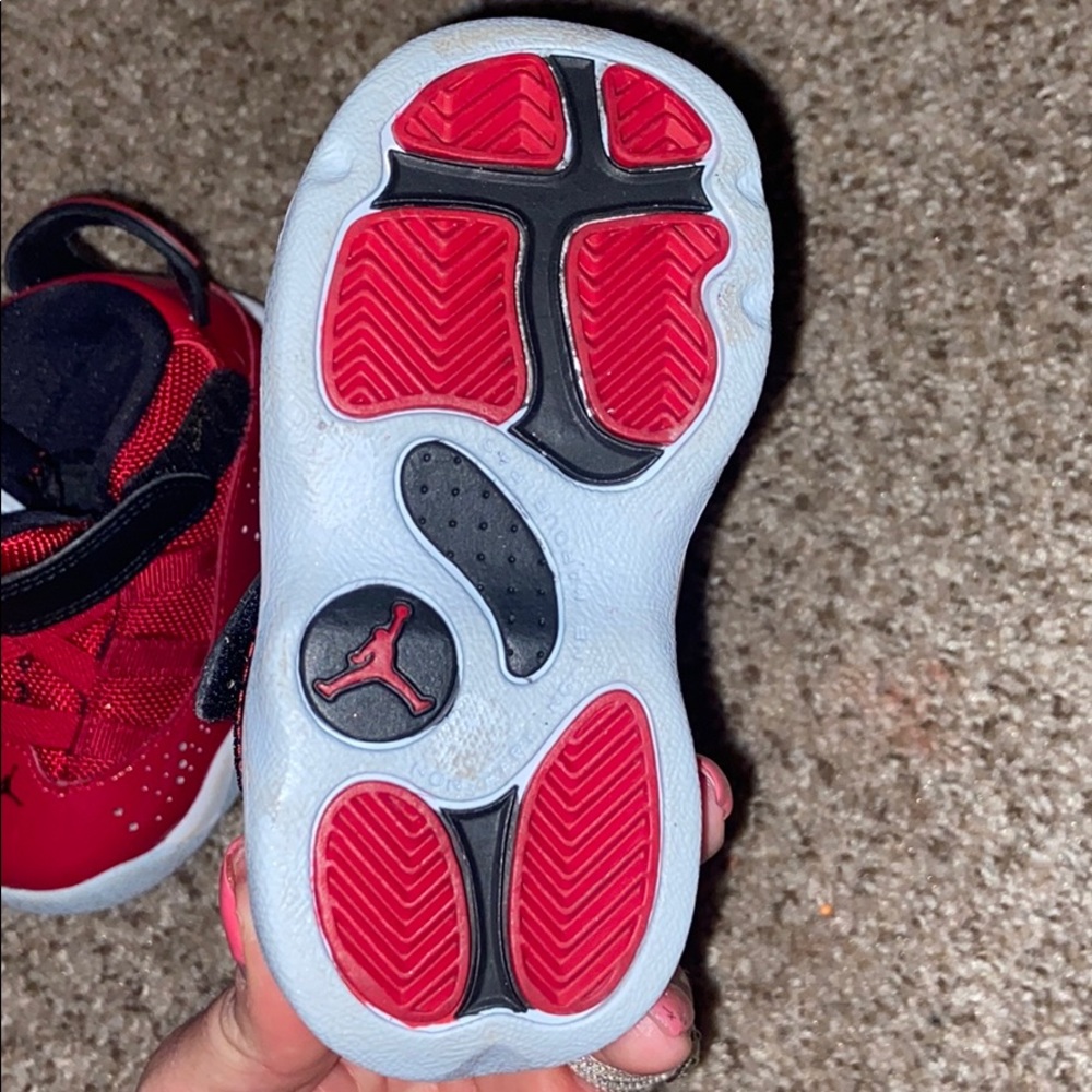 Brand New Jordan toddler 5c - Picture 3 of 4